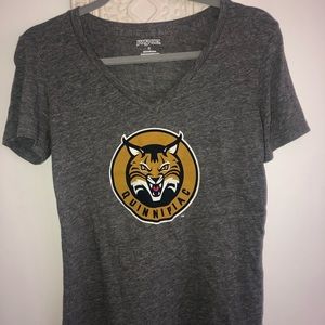 Jansport Quinnipiac tee